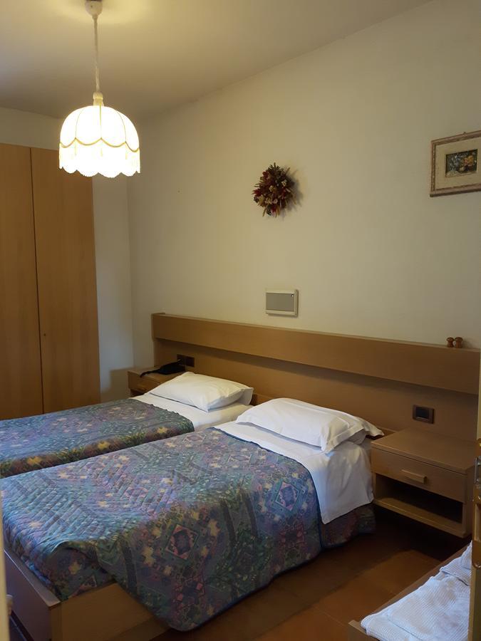 Hotel Pizzo Degli Uccelli Castello Tesino Eksteriør bilde
